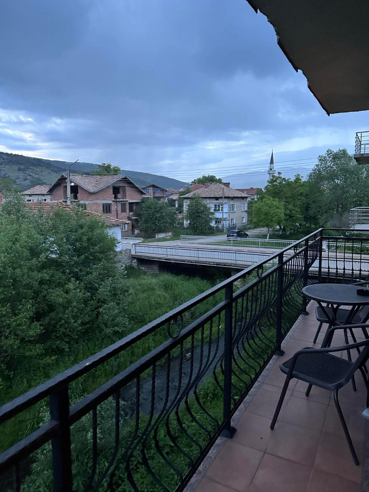 Къща За Гости Арнаудови Kostandovo Экстерьер фото